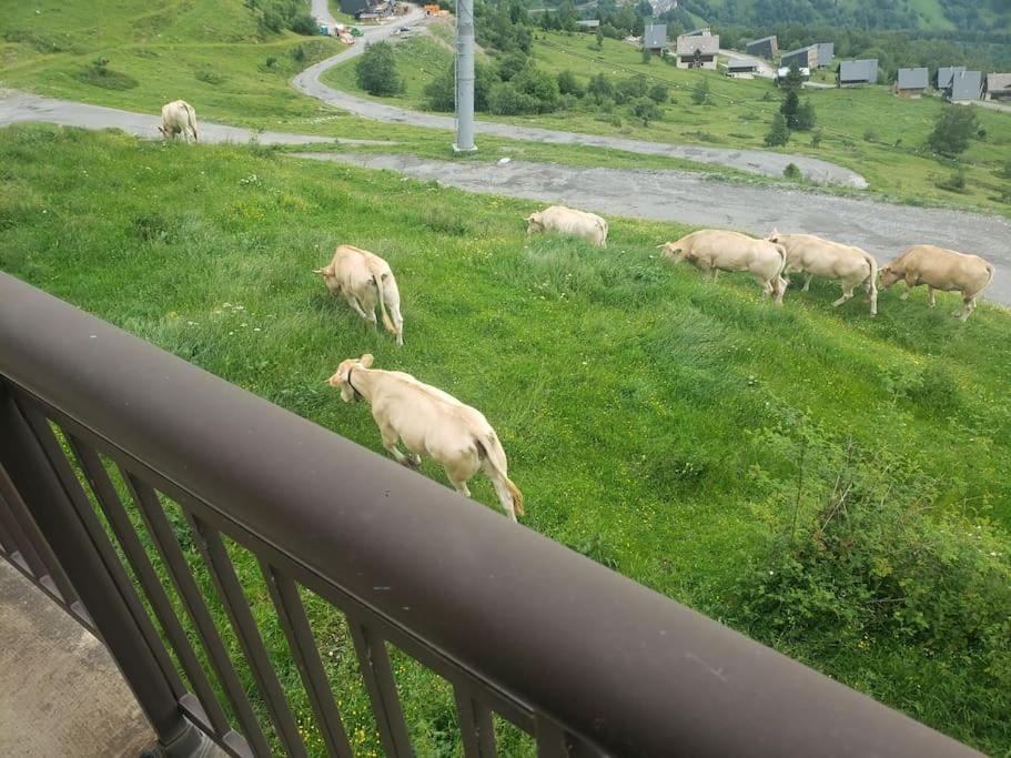 サン・ラリー・スランVue Panoramique Sur Les Pyreneesアパートメント エクステリア 写真