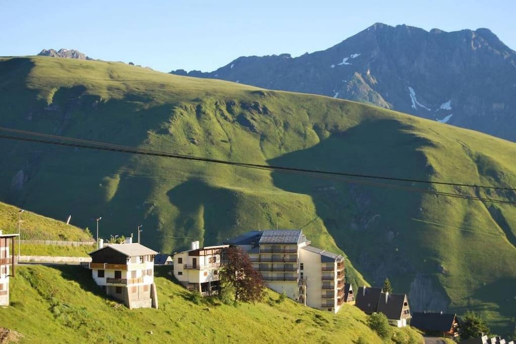 サン・ラリー・スランVue Panoramique Sur Les Pyreneesアパートメント エクステリア 写真